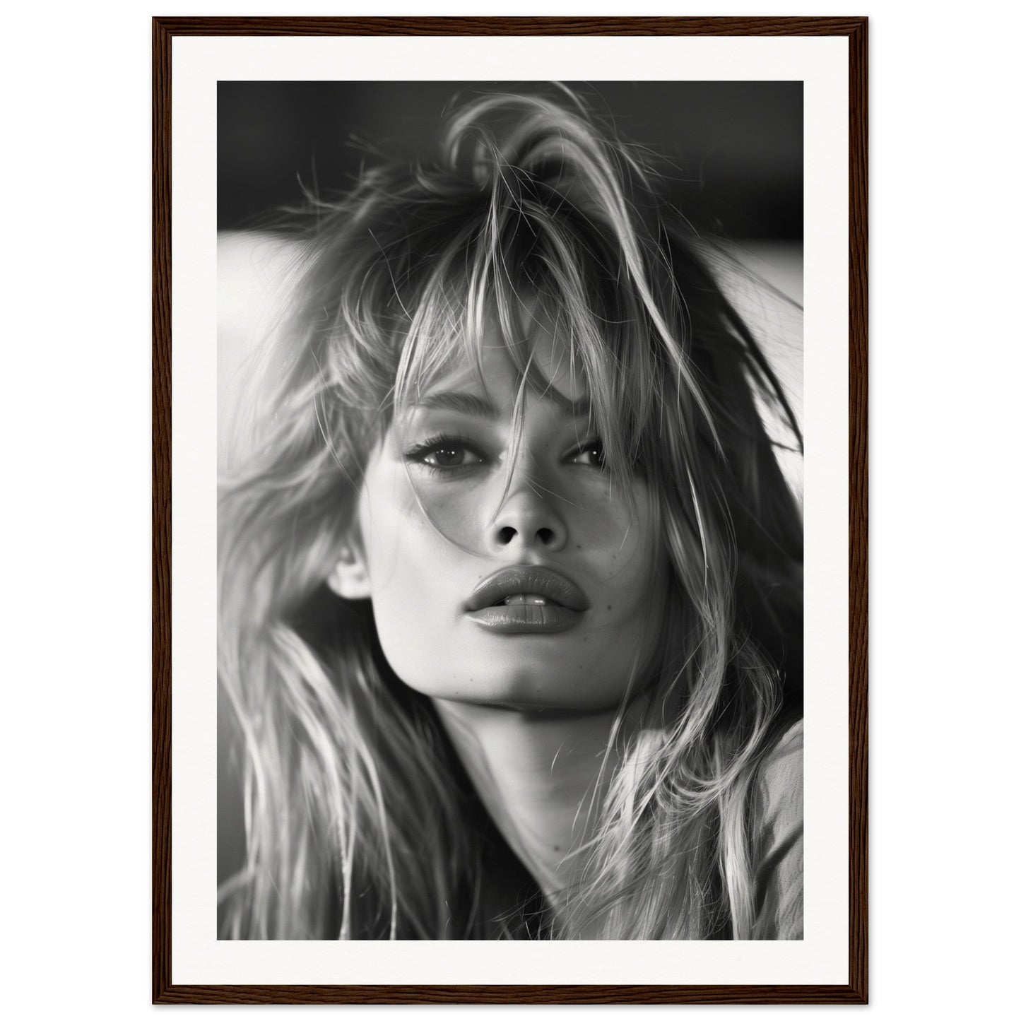 Affiche Brigitte Bardot Noir et Blanc ( 50x70-cm-Bois-foncé)