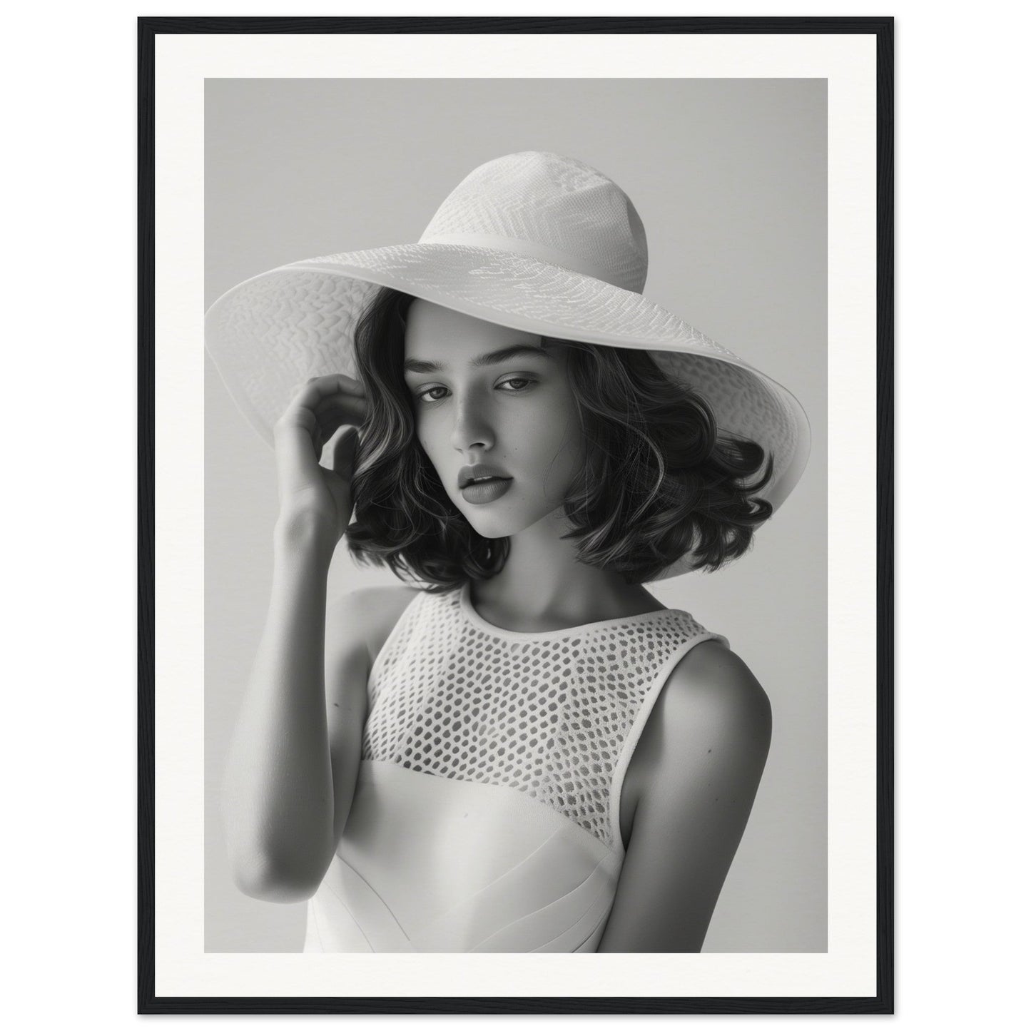 Poster Portrait Old Money Noir et Blanc ( 60x80-cm-Bois-noir)